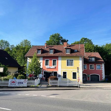 Lindenhof Ybbs Bed and Breakfast Ybbs an der Donau Exteriör bild